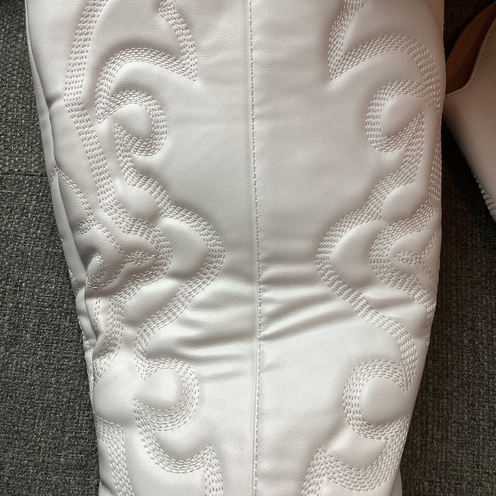 BERNESS Metallic Quilted Cowboy Boot (Women) 8.5M - Picture 8 of 14